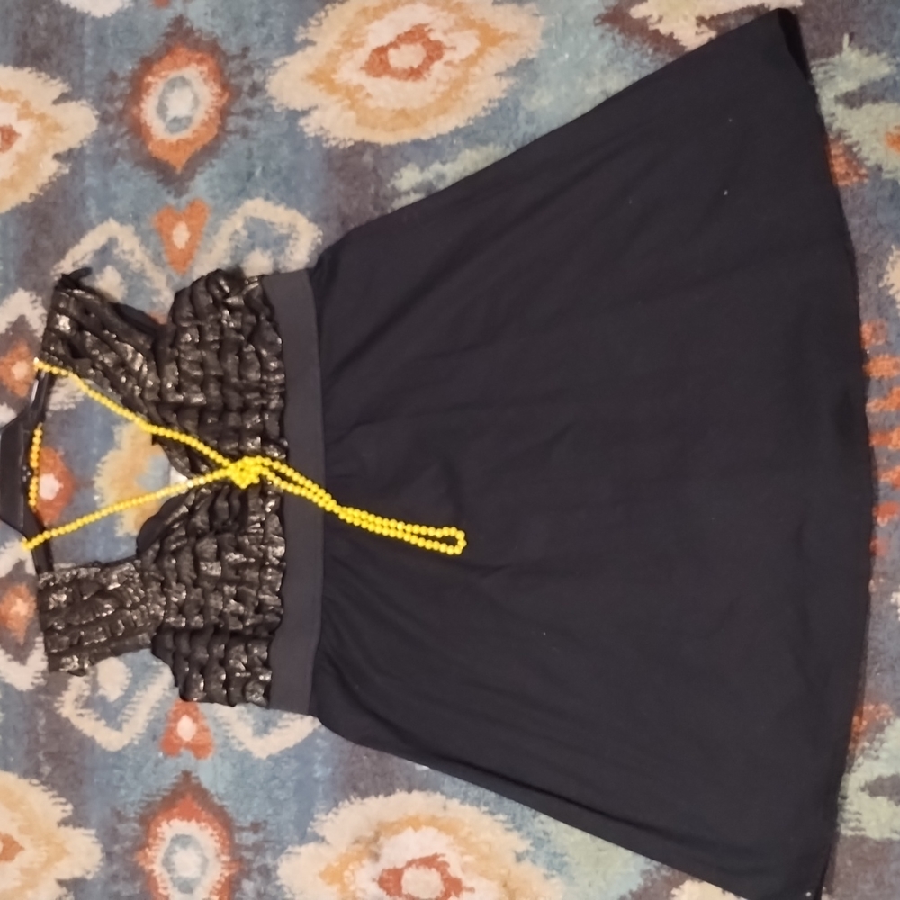 Gold and Black L8ter dress 1x